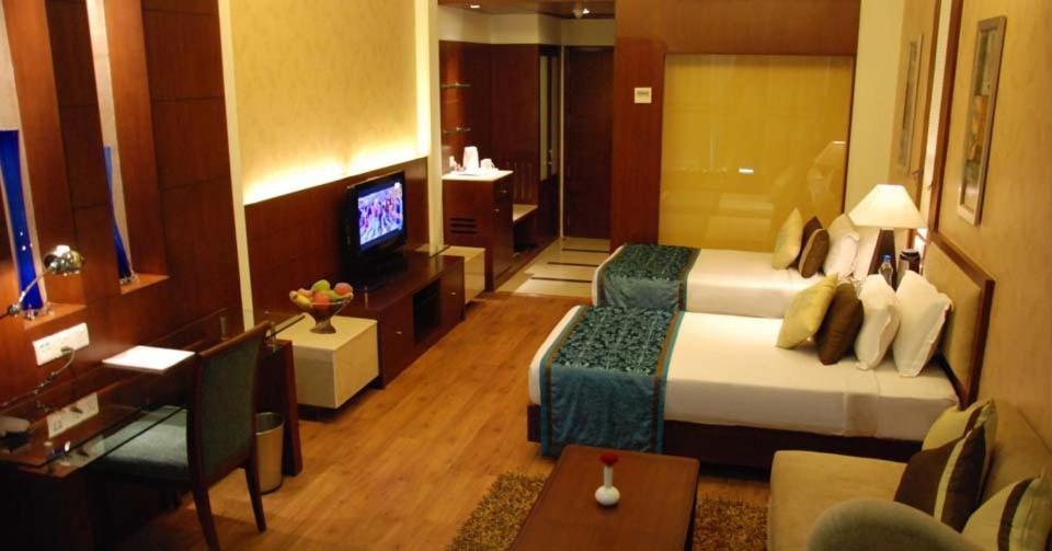 The Victoria Grand Hotel & Spa Касаули Экстерьер фото