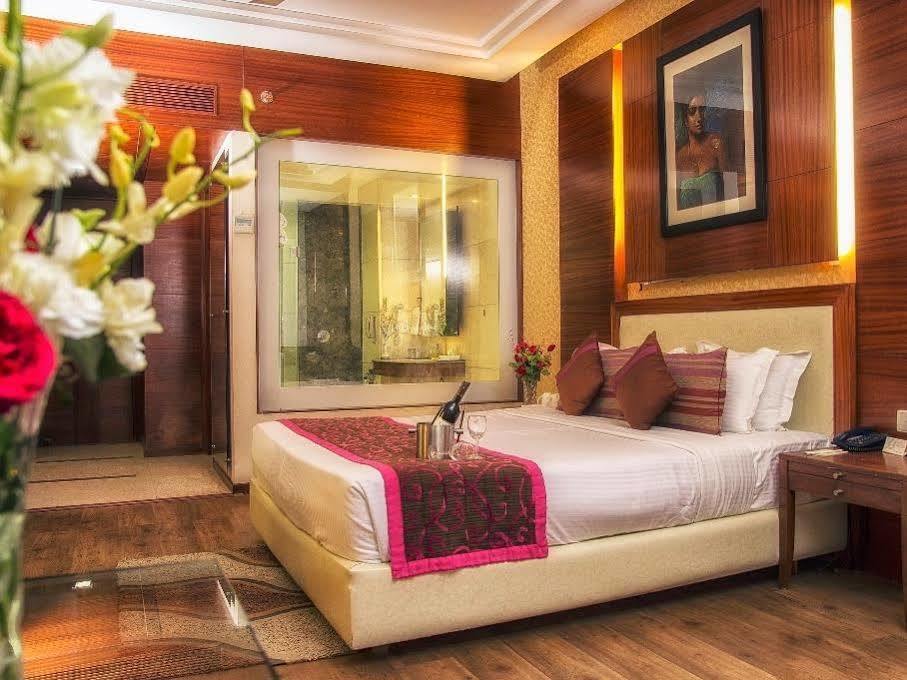 The Victoria Grand Hotel & Spa Касаули Экстерьер фото